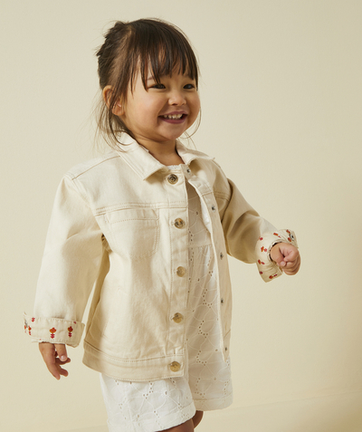 Sales Girl Tao Categories - undyed baby girl jacket in recycled fibers with floral details