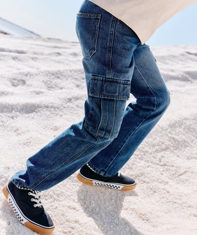  Kind - denim broek met cargozakken voor jongens