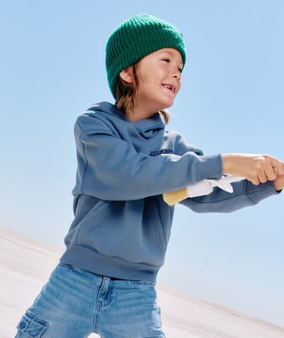  Enfant - sweat à capuche garçon en fibres recyclées bleu et message brodé