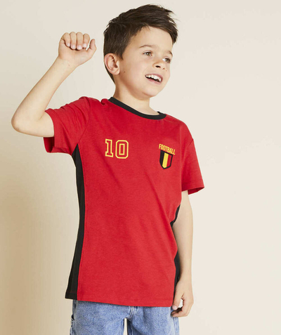 Capsule of the moment radius - boy's red organic cotton soccer-themed t-shirt