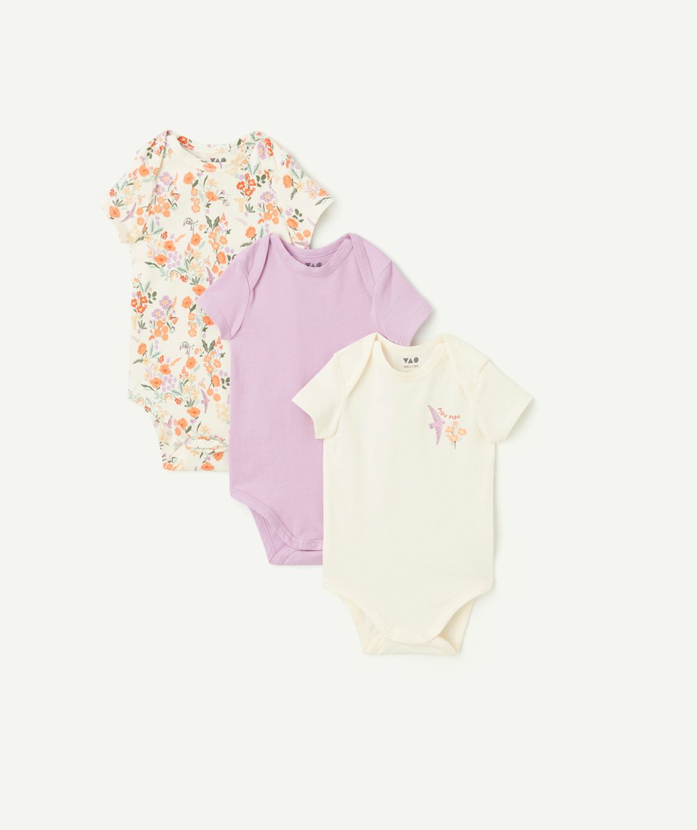   - set of 3 short-sleeved bodysuits in plain ecru organic cotton with floral print