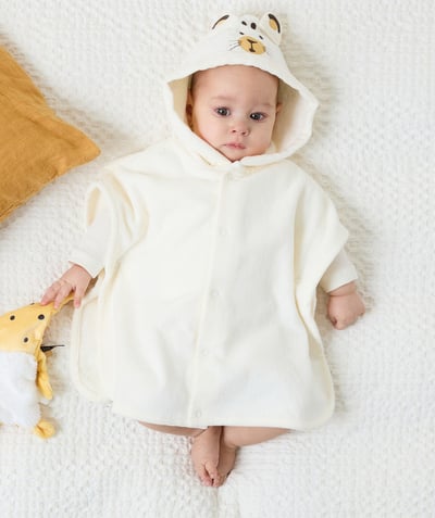 CategoryModel (8821751414926@193)  - tiger-themed hooded baby poncho in terry cloth