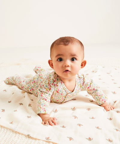 CategoryModel (8821753086094@7776)  - baby girl's long-sleeved sleepsuit in flower-printed organic cotton