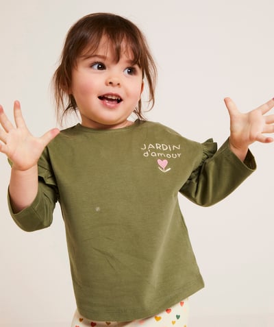 CategoryModel (8826108674190@7)  - baby girl t-shirt in green organic cotton with garden and flower message