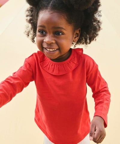 CategoryModel (8826108674190@7)  - Long-sleeved baby girl T-shirt in red organic cotton with ruffles