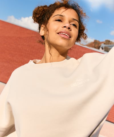 CategoryModel (8821758689422@616)  - sweat manches longues fille en fibres recyclées écru avec message sur le cœur