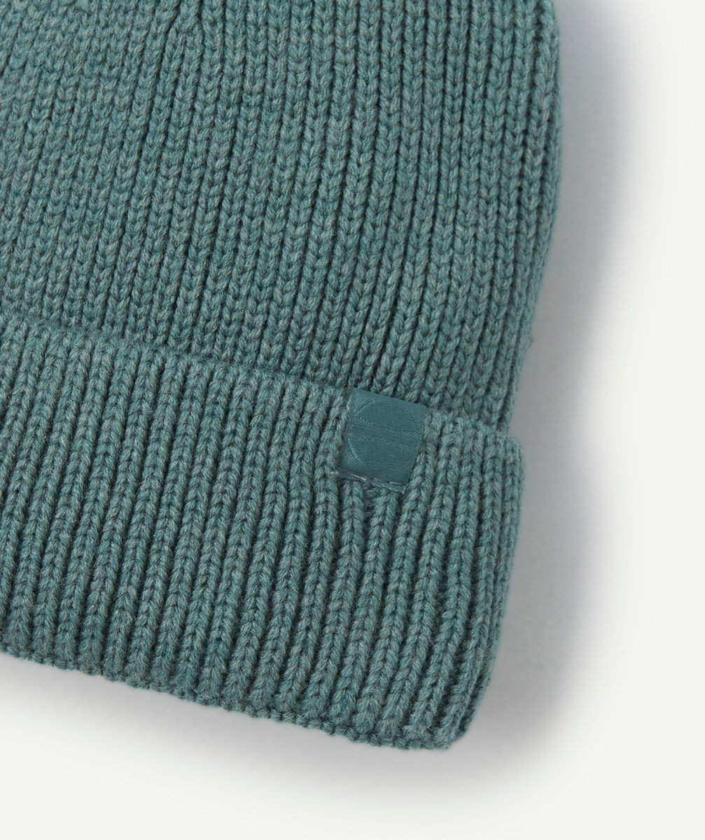   - Teenage boy green knit hat