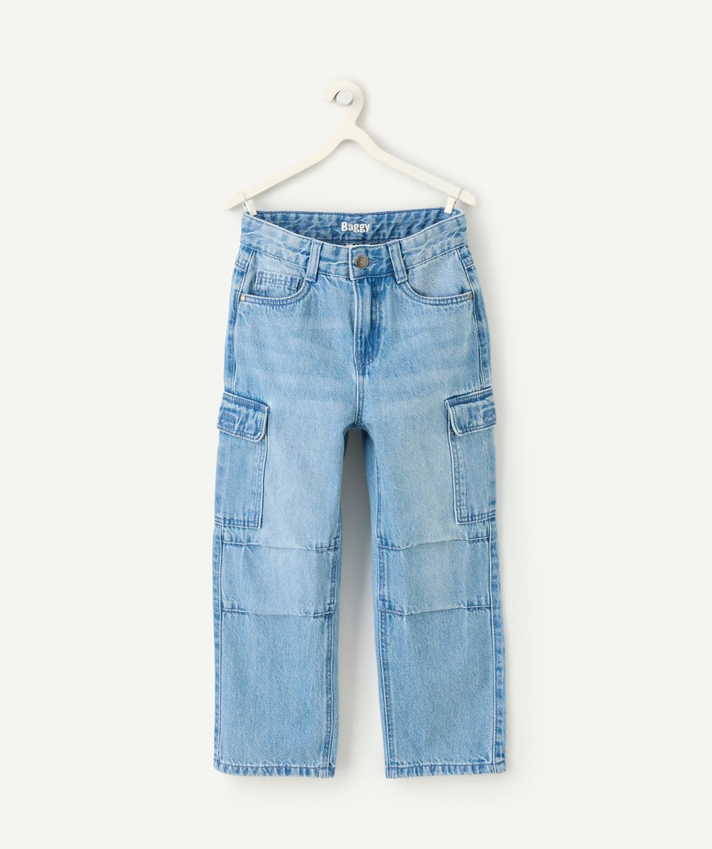   - Boy's straight cargo jeans in low-impact blue denim