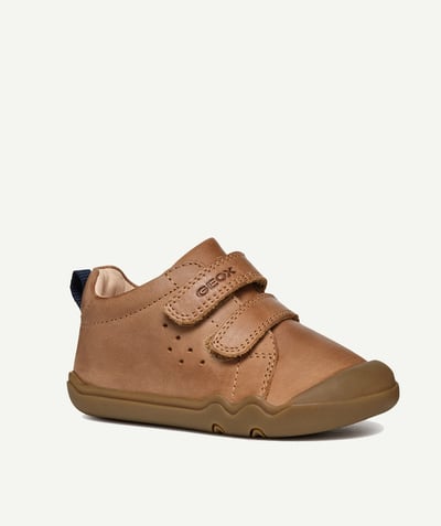 CategoryModel (8825061015694@19)  - brown first-step scratch sneakers