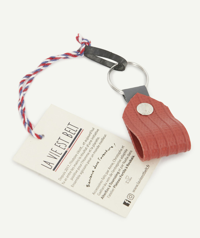   - LA VIE EST BELT® - RECYCLED BICYCLE TYRE KEYRING