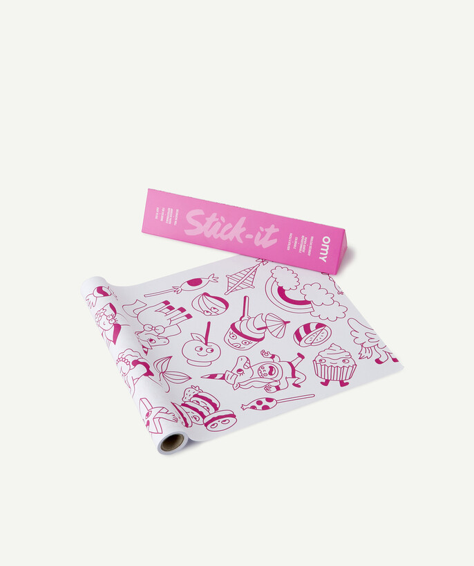   - DECORATIVE DREAMLAND COLOURING ROLL