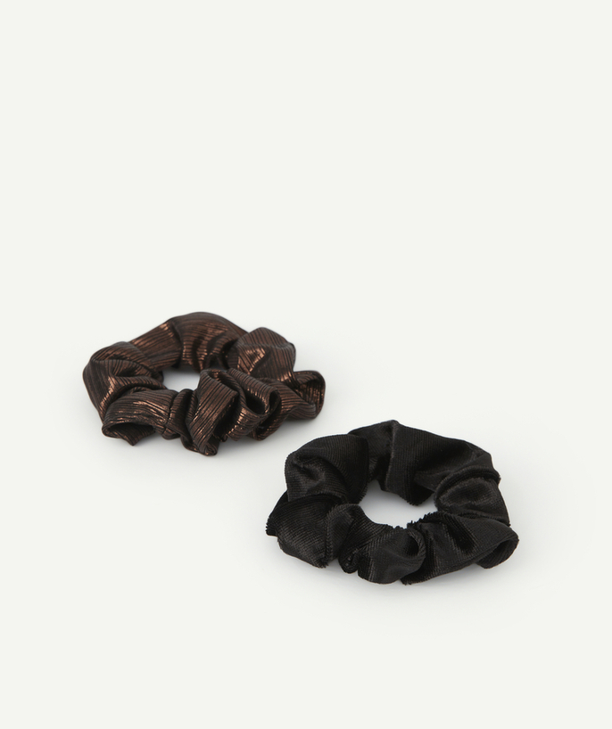   - SET OF TWO BLACK AND SHINY SCRUNCHIES FOR GIRLS