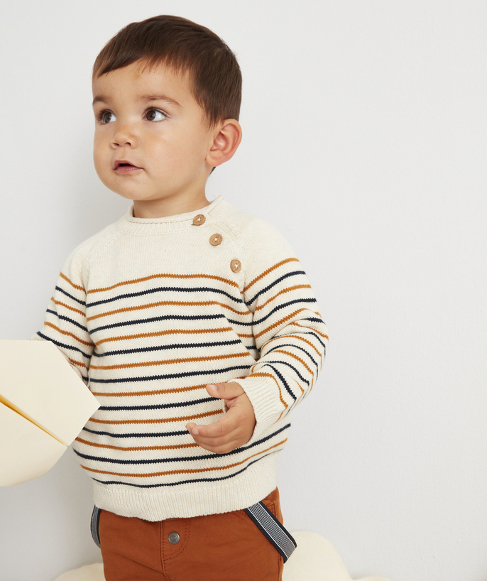   - LE PULL ÉCRU AVEC RAYURES BLEU MARINE ET CAMEL 