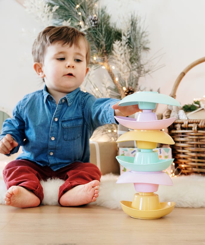   - THE SIMPLE TOY® - STACKING CUPS