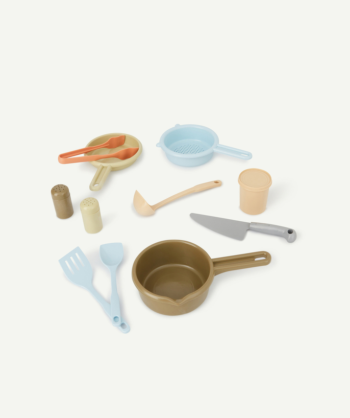   - BIOPLASTIC COOK'S KIT